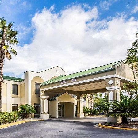 Quality Inn Darien-North Brunswick Exterior photo